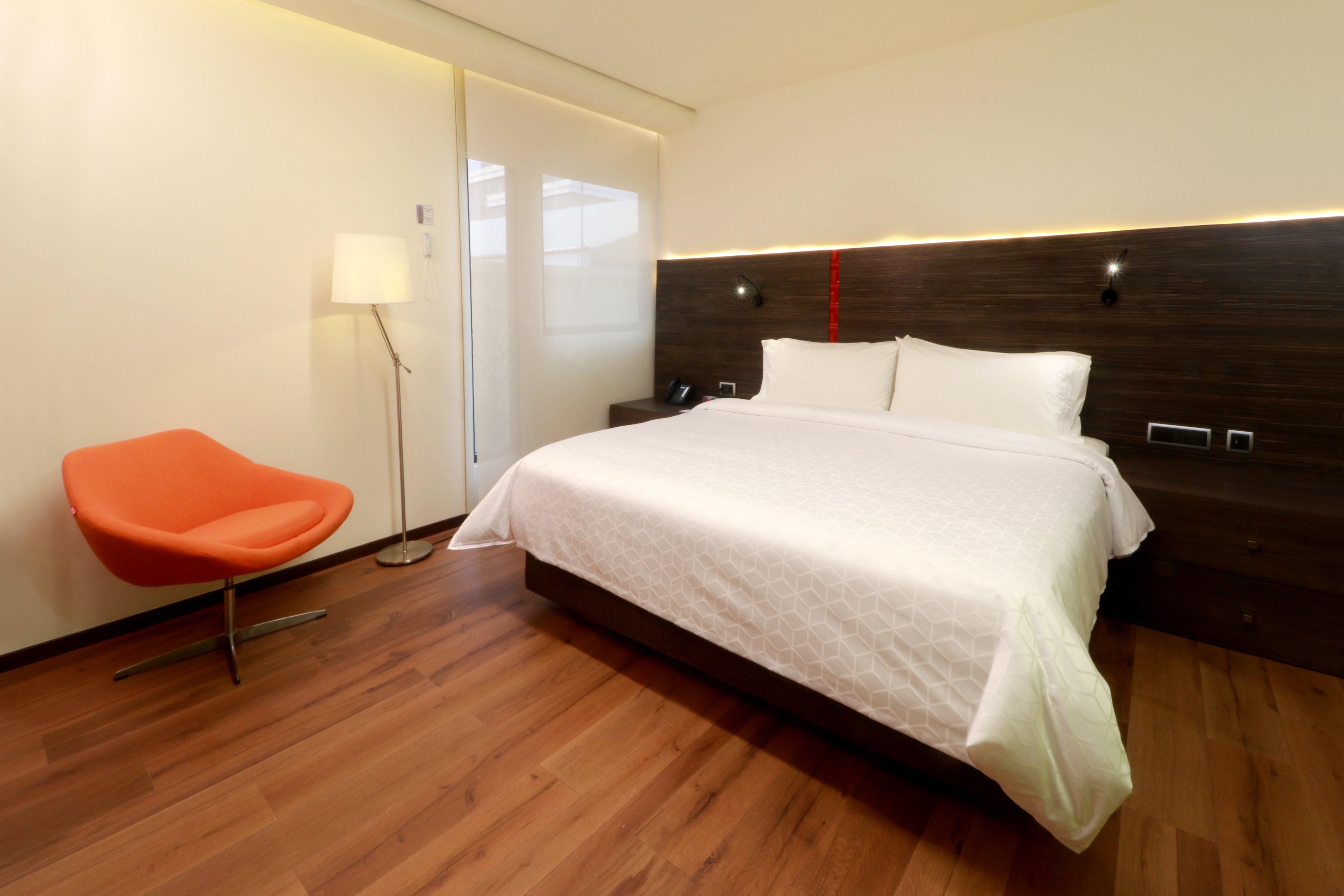 Hotel Express Aeropuerto By Ihg