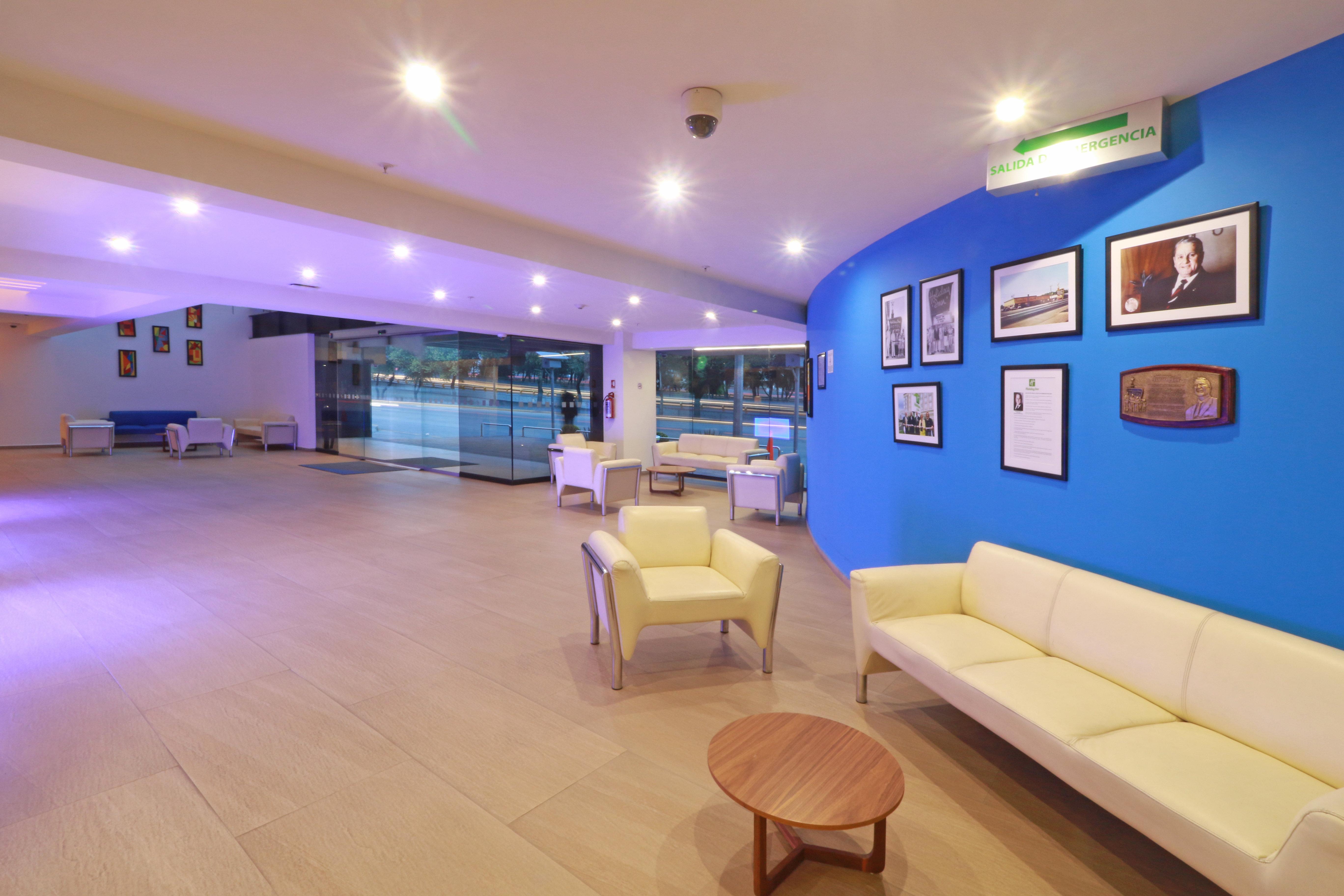 Hotel Express Aeropuerto By Ihg